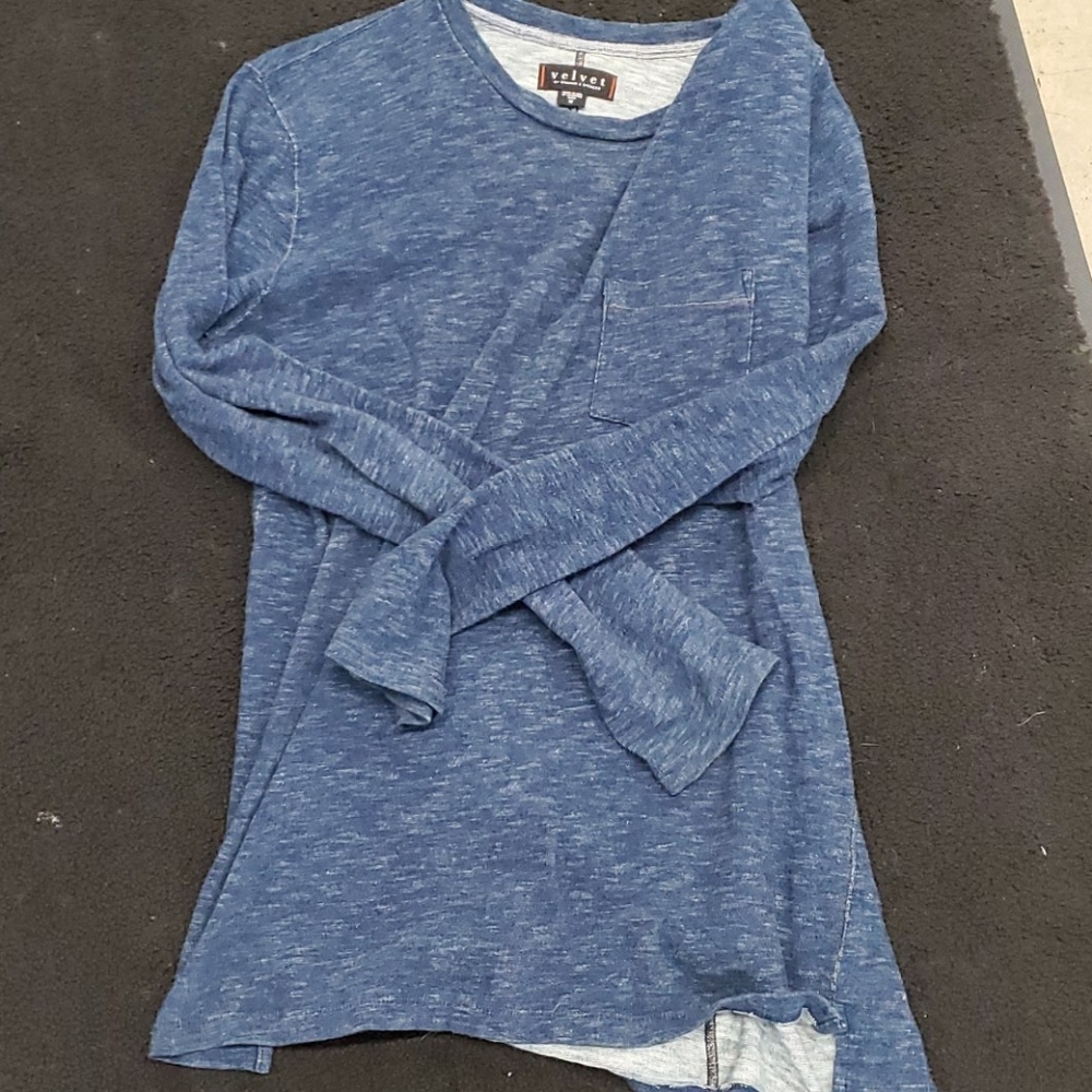 Velvet by Graham and Spencer Long Sleeve